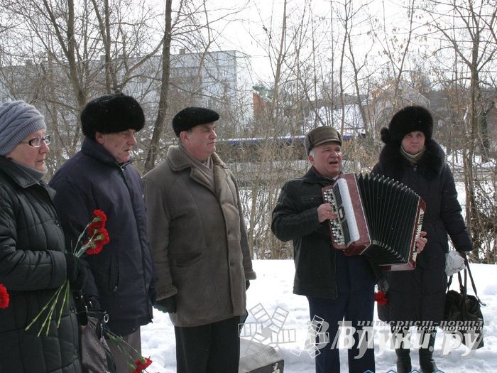 В Великих Луках почтили память подпольщиков