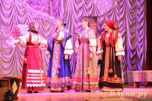  Рождественский концерт ансамбля «Заряница» прошел в Великих Луках (фото)