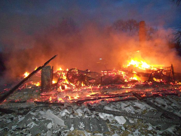 Двое мужчин погибли на пожаре в Себеже (ФОТО)