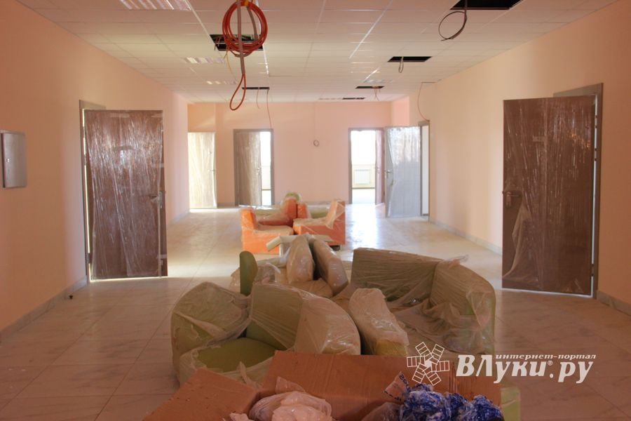 655 заявлений поданы в новый лицей на ул. Заслонова (ФОТО)