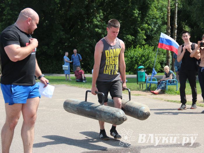 В Великих Луках прошёл Олимпийский День (ФОТО)