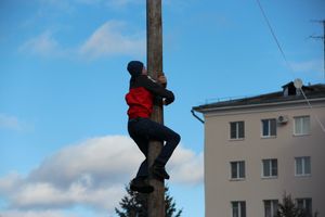 Масленичные гуляния прошли в Великих Луках (ФОТО)