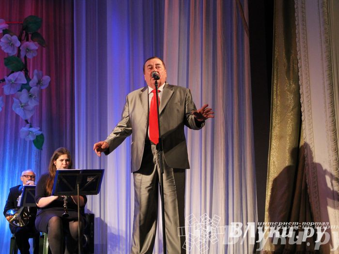 Городской праздничный вечер «Золотая пора» (фото)