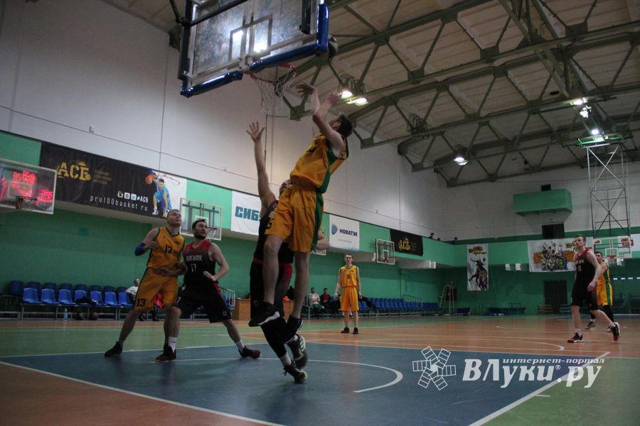 В Великих Луках завершился 4 тур Чемпиона АСБ (ФОТО)