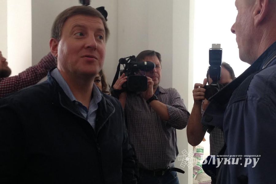 Андрей Турчак посетил Драмтеатр  Великих Лук