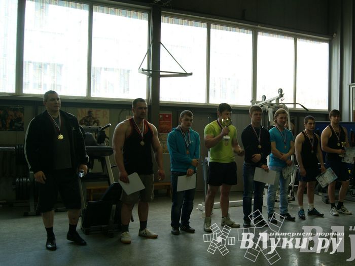 Соревнования по Русскому жиму штанги