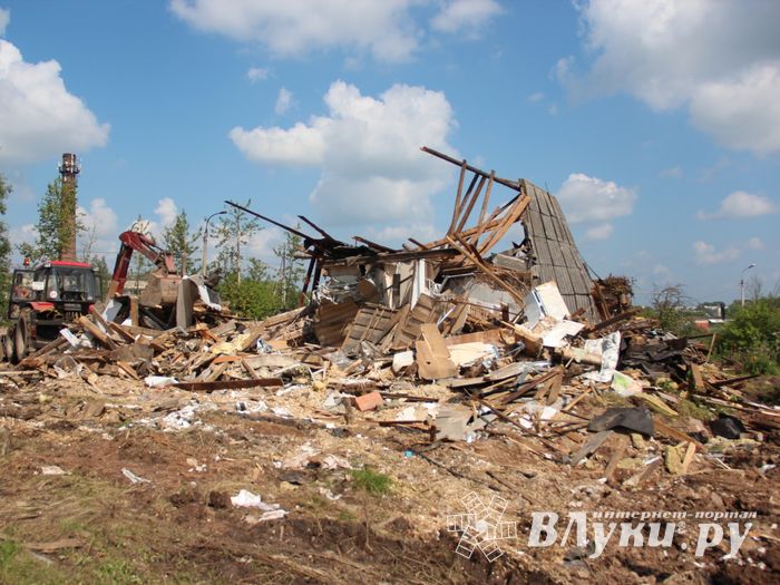 Здесь будет въезд на путепровод (ФОТО)