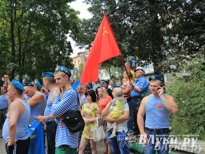 День ВДВ в Великих Луках