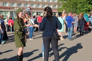 Праздничный салют в честь Дня Победы был дан в Великих Луках (ФОТО)