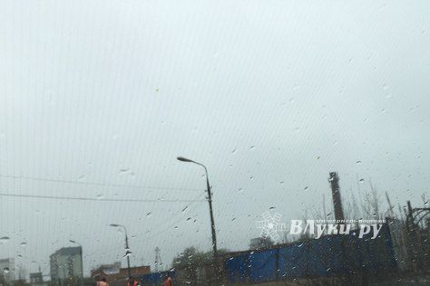 На ул. Промышленная ведутся дорожные работы