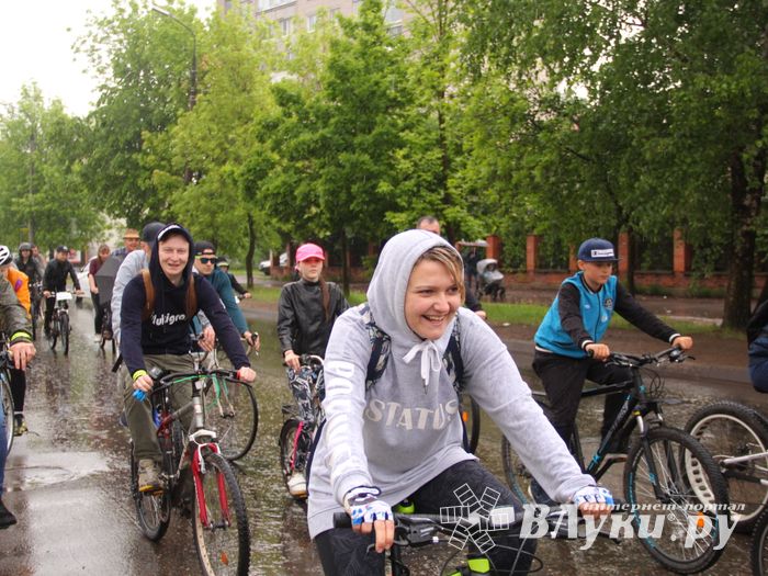 Зигзаг здоровья выполнили великолукские велосипедисты (ФОТО)