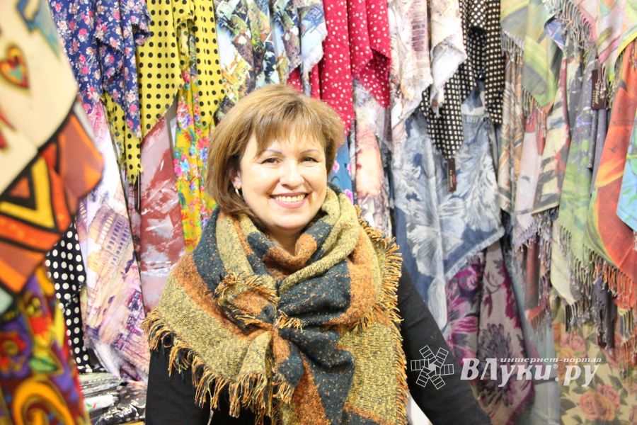 В ДК ЛК открылась 7-я Великолукская универсальная выставка (ФОТО, ВИДЕО)