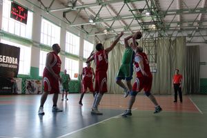 Великолучане одержали победу на межрегиональном турнире ветеранов баскетбола (ФОТО)