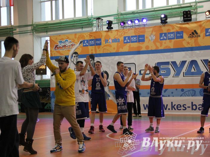 Чемпионат ШБЛ «КЭС-БАСКЕТ» сезона 2013-2014 гг. Псковской области