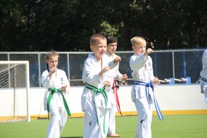 Большой спортивный праздник в Великих Луках (ФОТО)