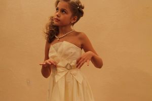 Фотосессия финалисток конкурса «Маленькая красавица Великие Луки 2014»