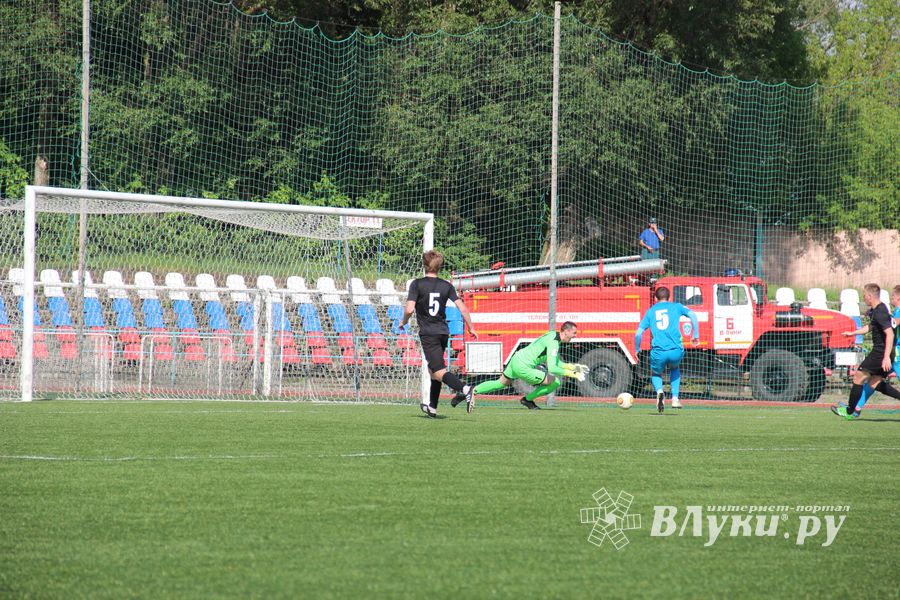 «Луки-Энергия» терпит второе домашнее поражение  (ФОТО)