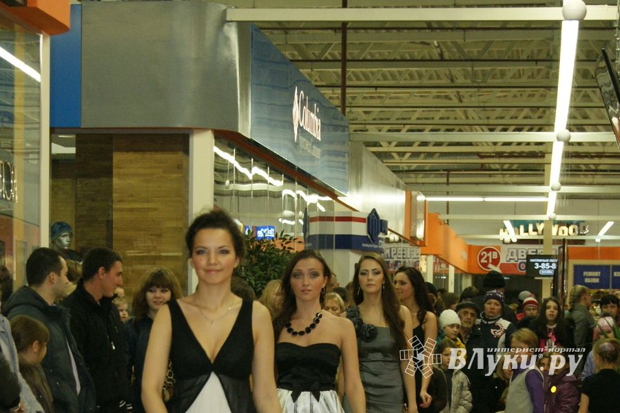 Ночь Распродаж в ТЦ «Апельсин»