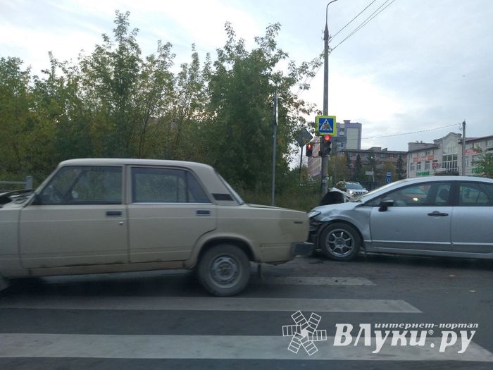 На проспекте Ленина произошло ДТП