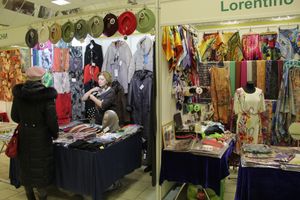 Шестая великолукская универсальная выставка открылась в Великих Луках (фото + видео)