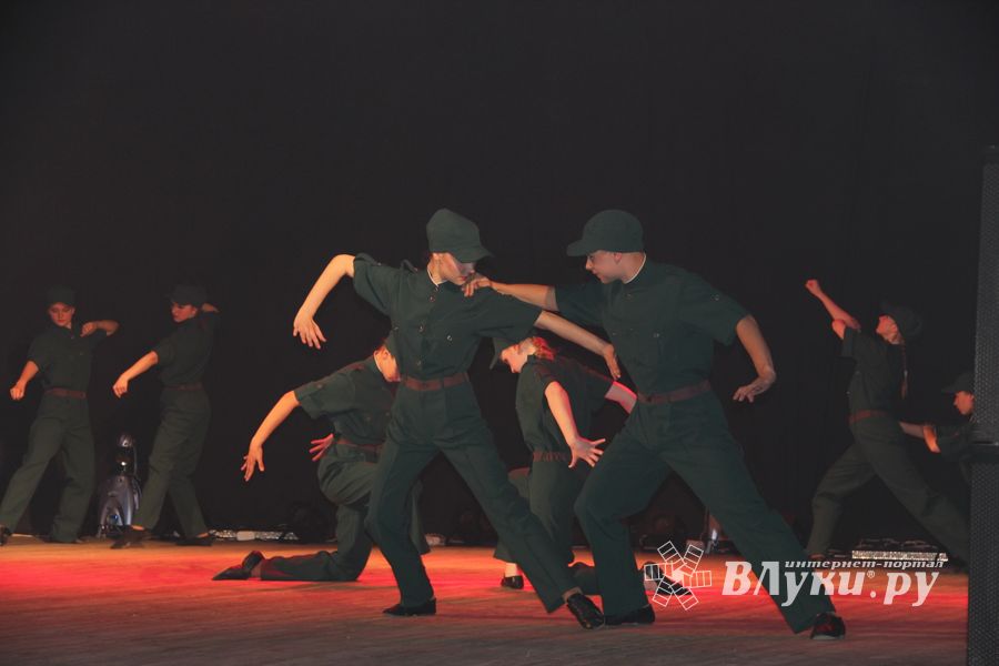 18 мая состоялся юбилейный концерт коллектива мажореток «Золотые погоны» (ФОТО)