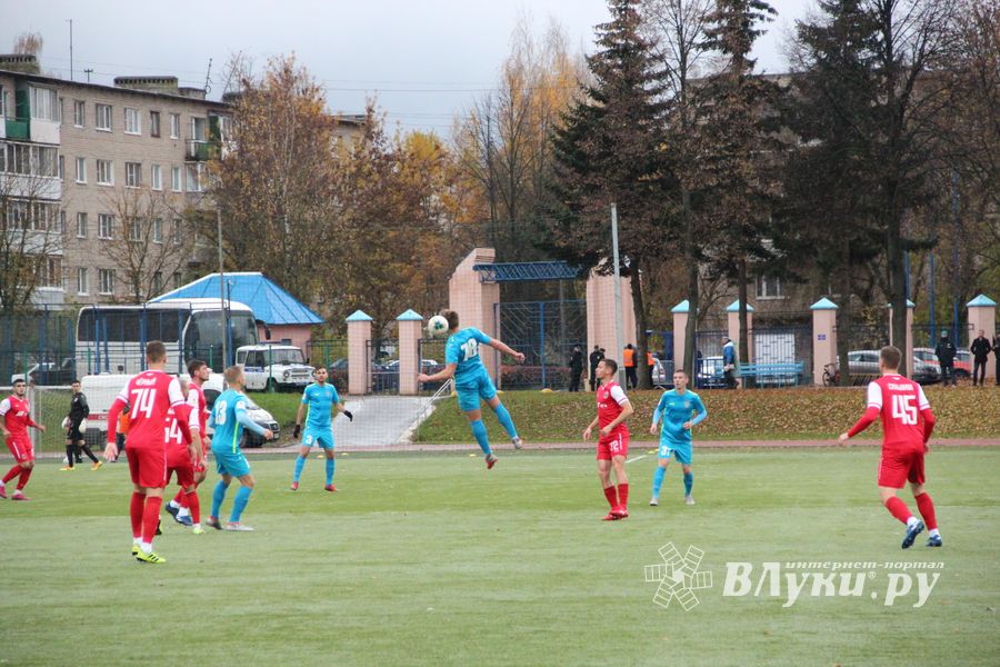 «Луки-Энергия» не смогла сдержать напор «Локомотива» (ФОТО)