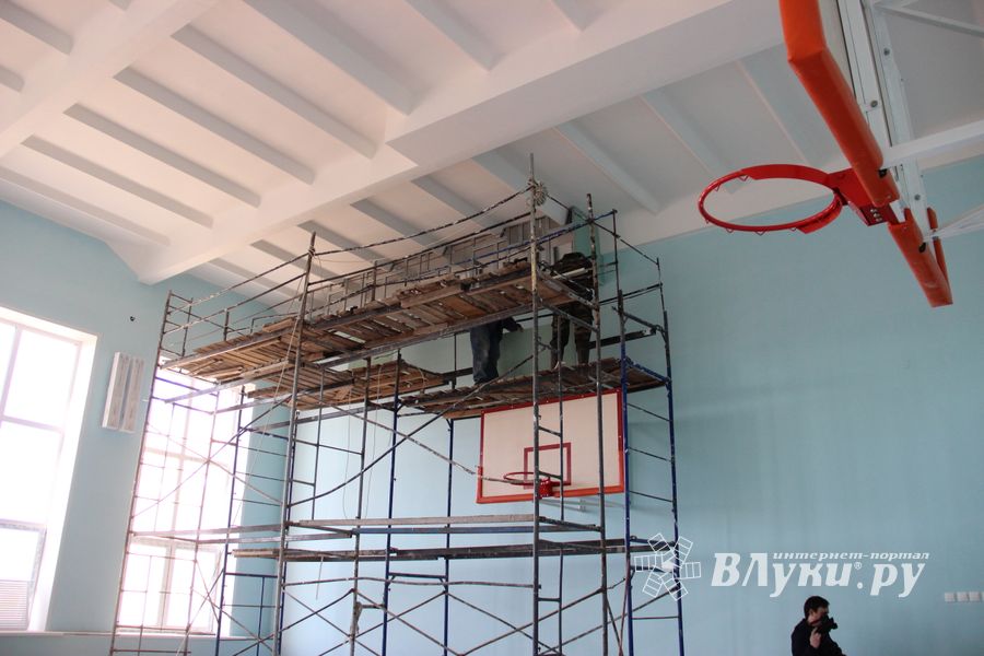 655 заявлений поданы в новый лицей на ул. Заслонова (ФОТО)