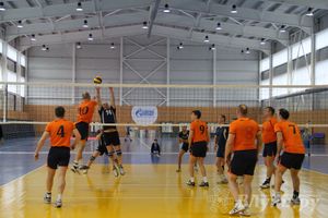 В Великих Луках проходит Спартакиада по волейболу ООО «Газпром-трансгаз Санкт-Петербург» (фото)