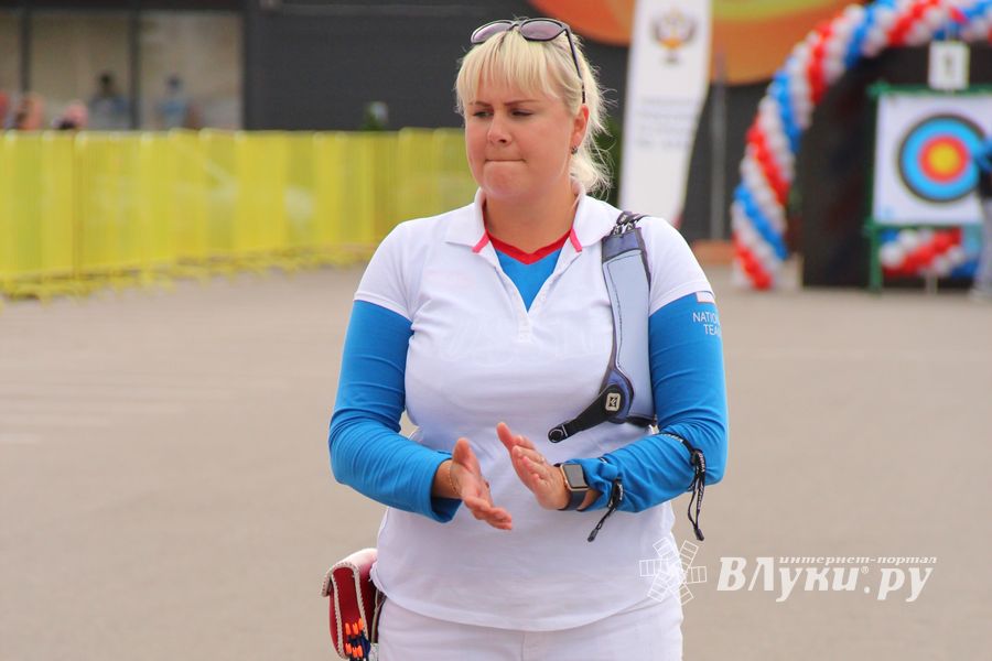 В Великих Луках проходит Чемпионат России по стрельбе из лука (ФОТО)