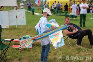 Фестиваль авиамодельного спорта России в Великих Луках