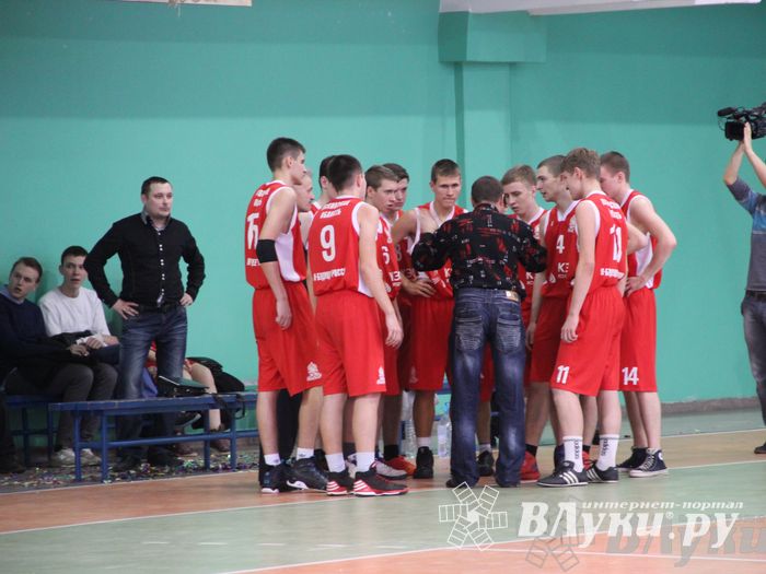 Чемпионат ШБЛ «КЭС-БАСКЕТ» сезона 2013-2014 гг. Псковской области