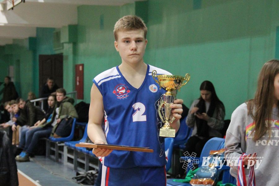 В Великих Луках завершился Международный турнир по баскетболу (ФОТО)
