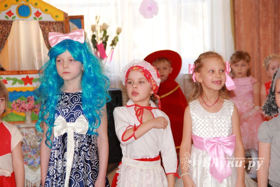 8 марта в саду 26