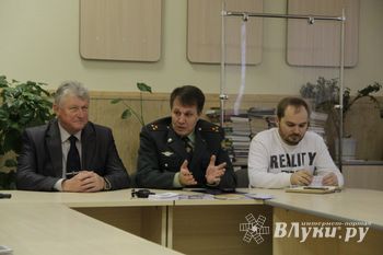 В Вликих Луках состоялся круглый стол, посвященный противодействию наркотикам (фото)