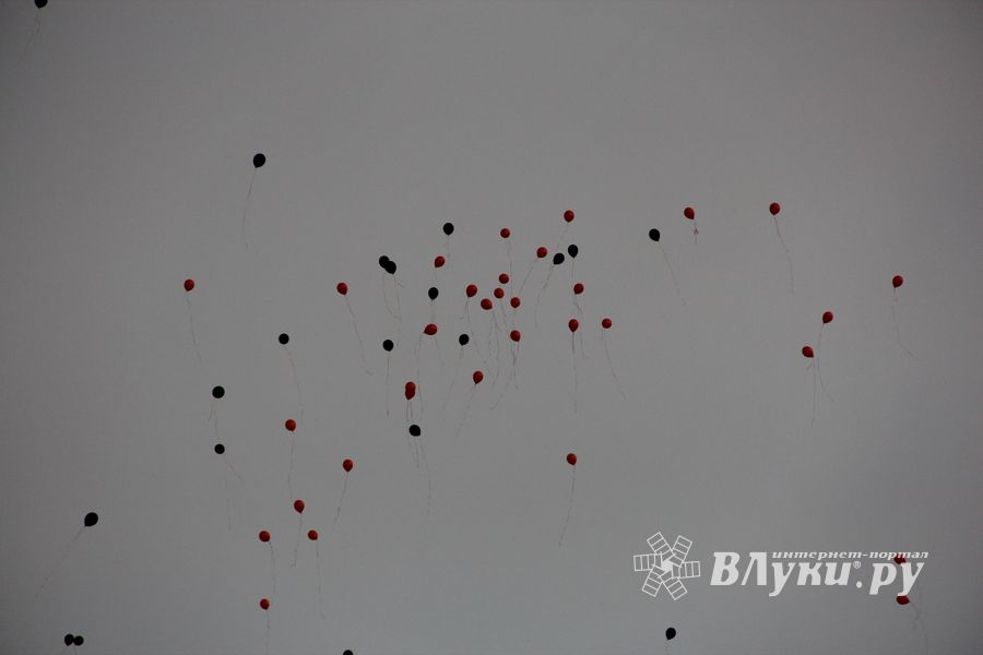 Сегодня над Великими Луками летели шары