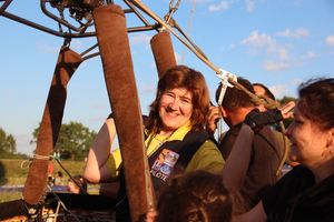 Сегодня вечером аэростаты плыли над городом (ФОТО)