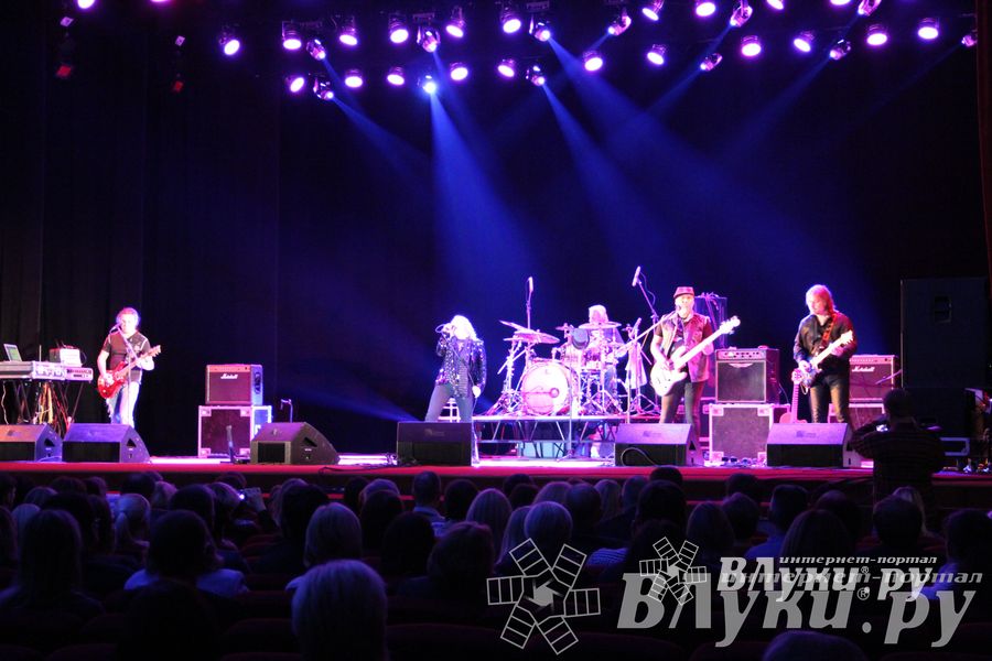 Cостоялся концерт легендарного рок-исполнителя Александра Иванова и группы «Рондо»