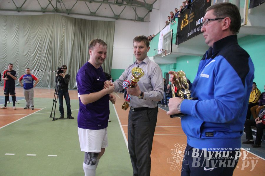 Команда Великолукского района стала чемпионом области по мини-футболу (фото)