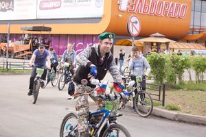 В Великих Луках прошёл Всероссийский велопарад (ФОТО)