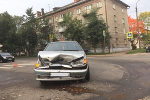 ДТП в Великих Луках на проспекте Октябрьском (ФОТО)