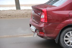 Два Renault столкнулись в Великих Луках (ФОТО)