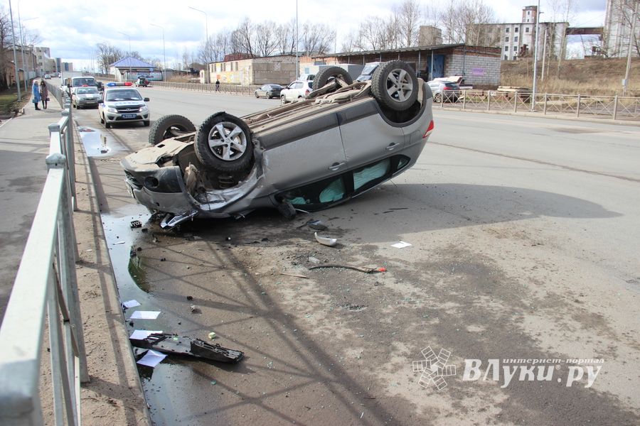 В ДТП на ул. Промышленной пострадал мужчина (ФОТО; ВИДЕО)