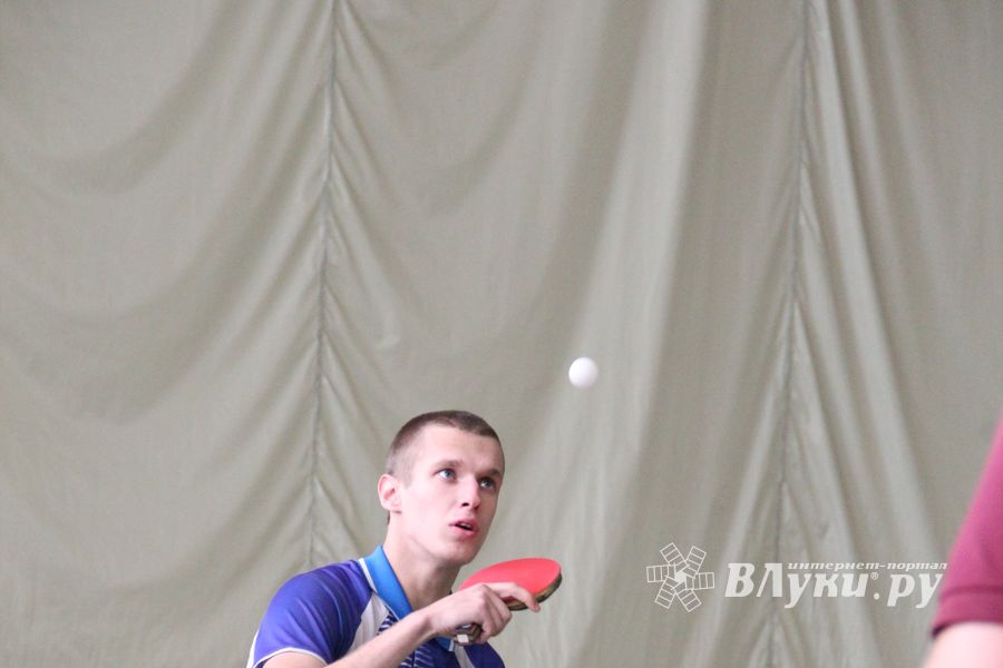 Настольный теннис