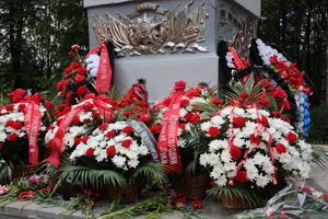 В Великих Луках проходит День памяти и скорби (ФОТО)