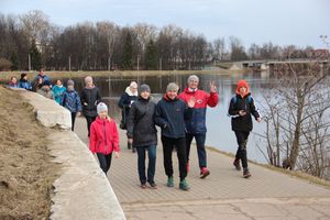Великолучане присоединились к Всероссийской акции по ходьбе (ФОТО)