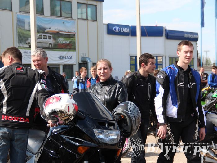 В Великих Луках прошло открытие мотосезона (ФОТО)