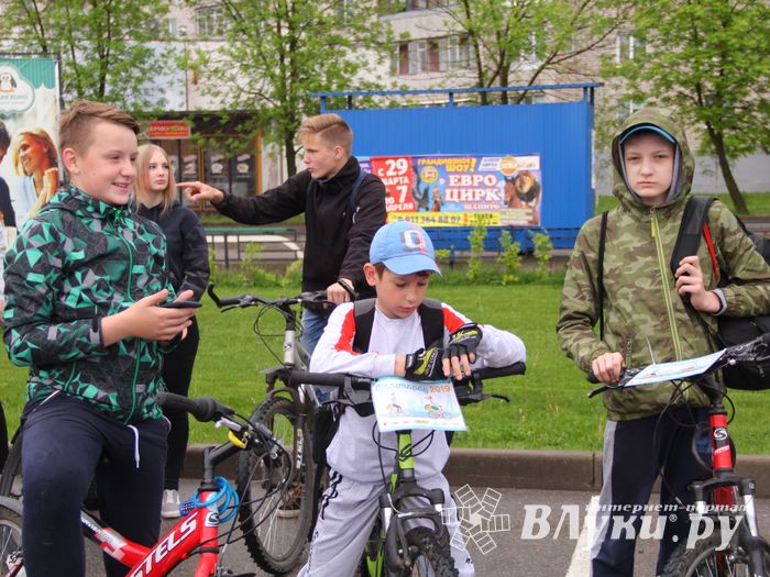 Зигзаг здоровья выполнили великолукские велосипедисты (ФОТО)