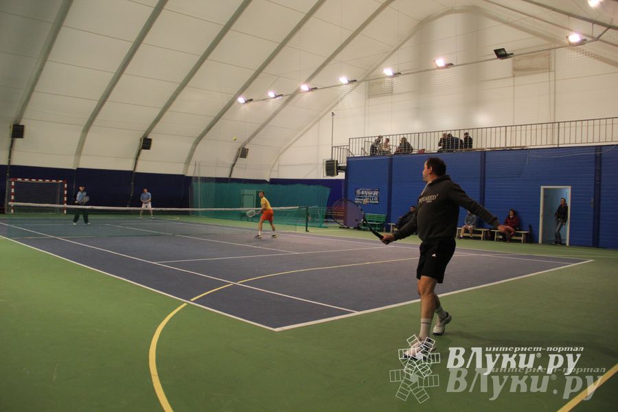 В СК «Ника» прошел открытый городской турнир по большому теннису (фото)