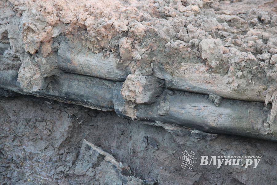 Реконструкция Великолукской крепости продолжается (ФОТО)