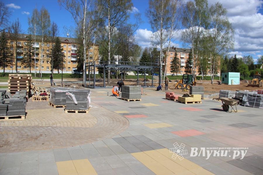 В парке культуры появляются новые аттракционы (ФОТО)